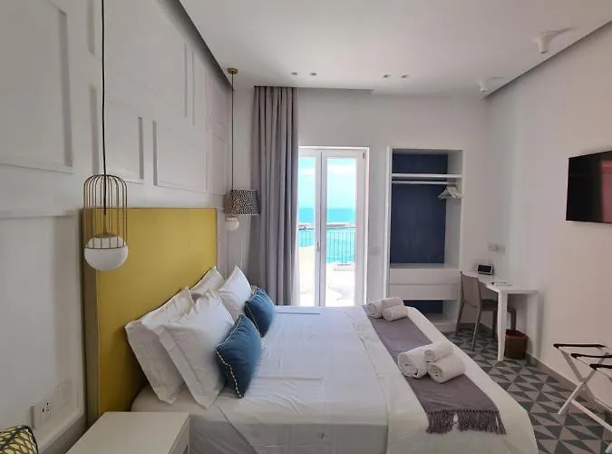 Marina Guest house 3*