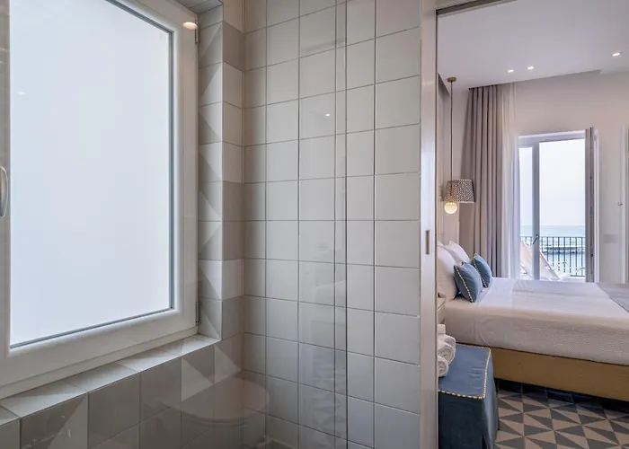 Marina Guest house 3*